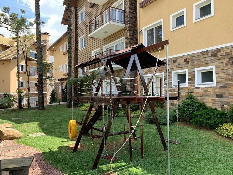 103/3 Excelente apartamento com piscina aquecida, café (opci