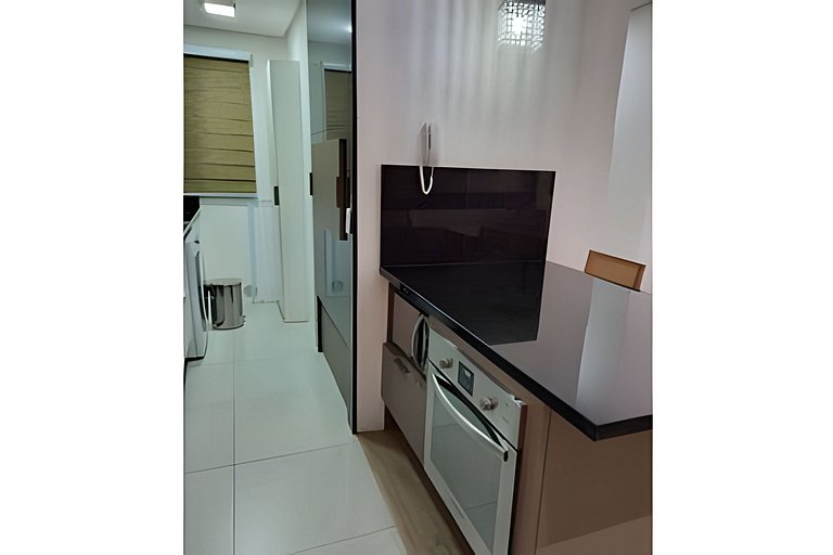 308/Ametista Excelente apartamento com piscina aquecida, pró