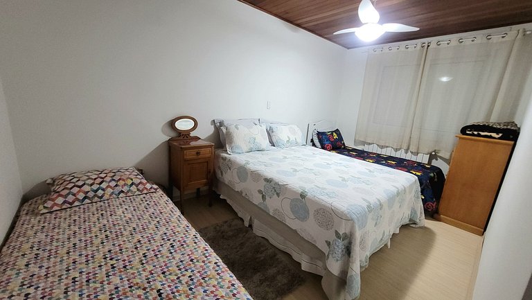 Apartamento encantador com lareira interna no Centro de Cane